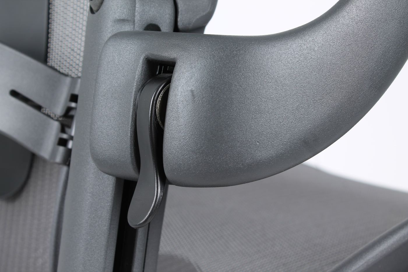 Herman Miller Aeron Remastered Lumbar Office Chair - Size B - FULLY LOADED - HM Chairs