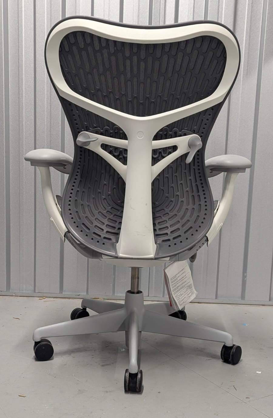 Herman Miller Mirra 2 White/Grey Office Chair - FULLY LOADED - Butterfly - HM Chairs