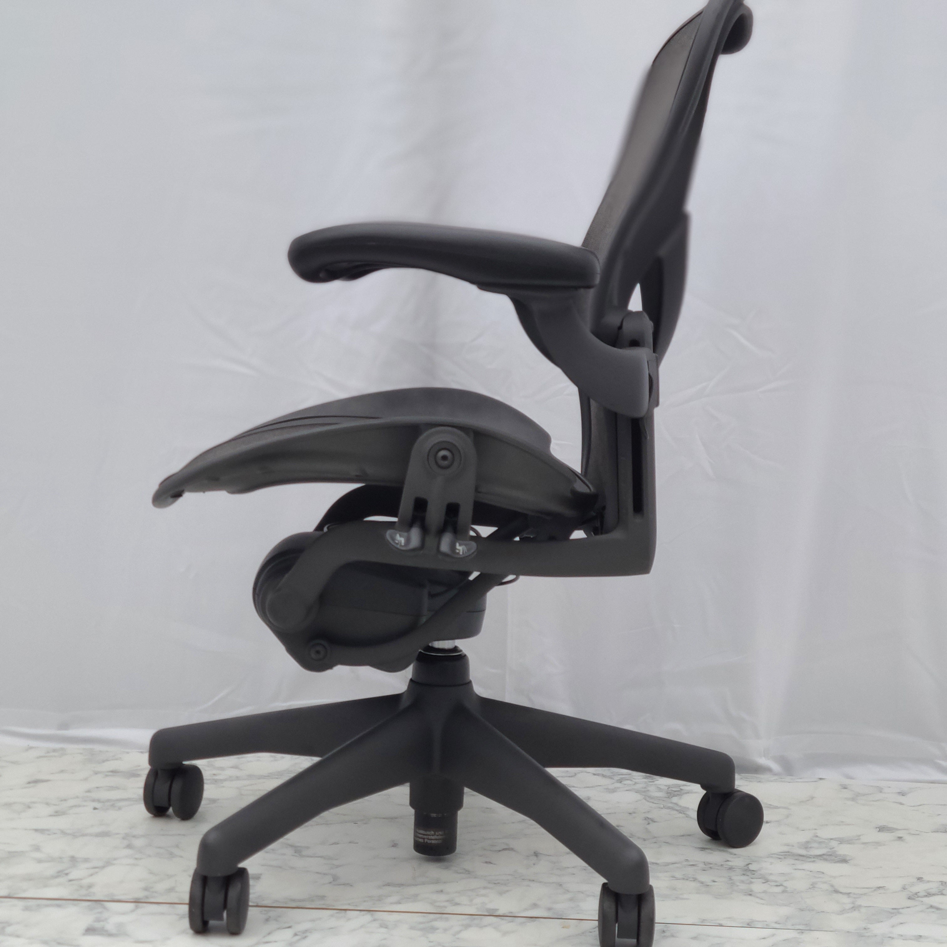 Herman Miller Aeron Posturefit Office Chair - Size B - FULLY LOADED