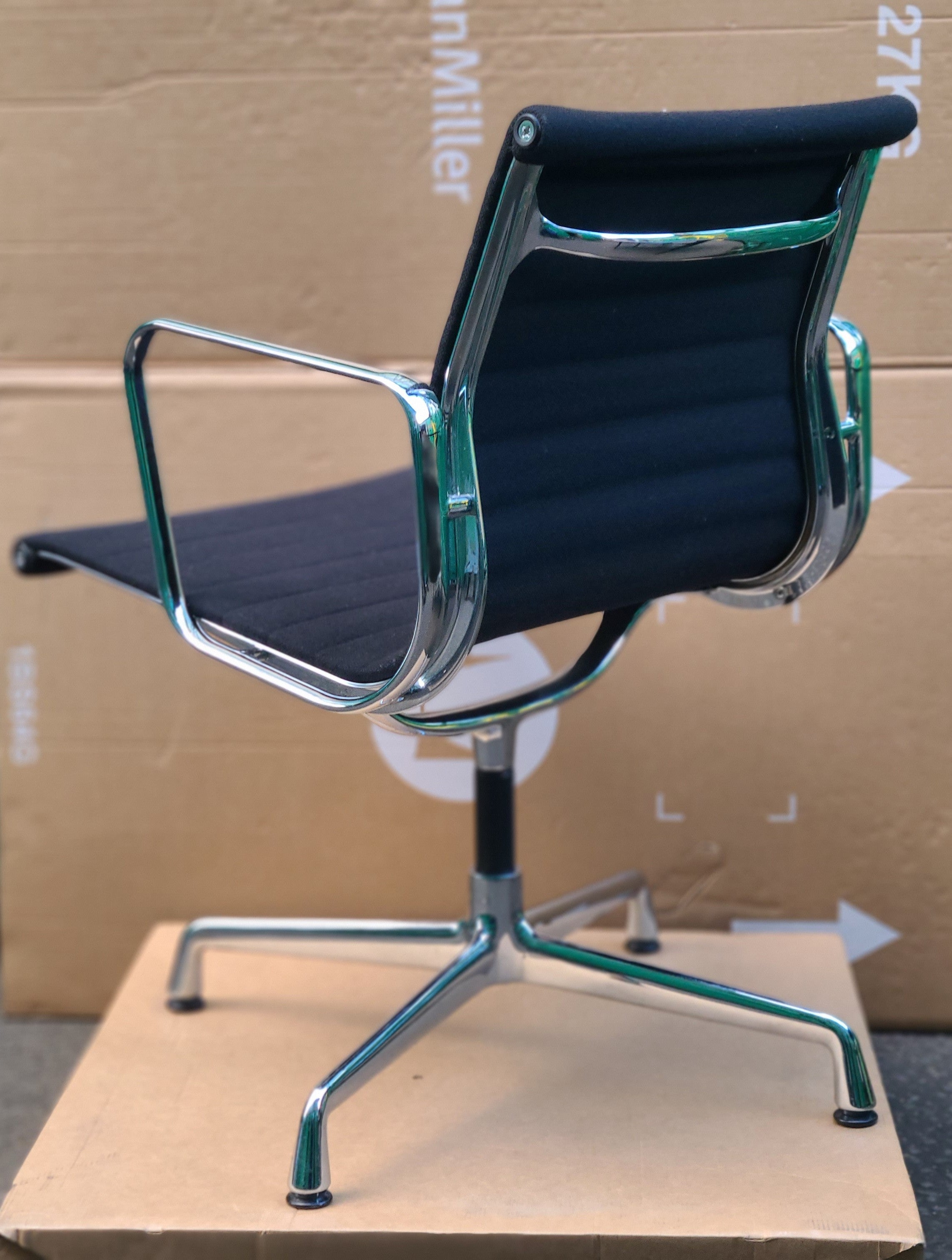 Vitra Eames EA108 Aluminium Group Chair RRP £2,290.00