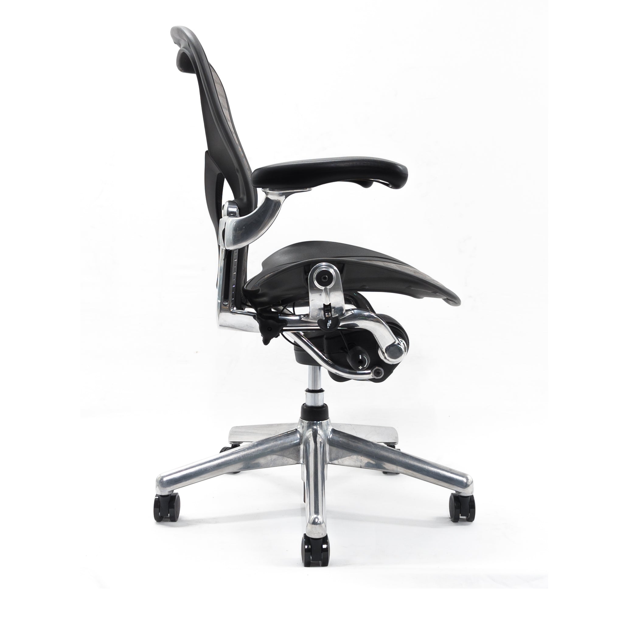 Herman Miller Aeron Posturefit Chrome Office Chair - Size B - FULLY LOADED