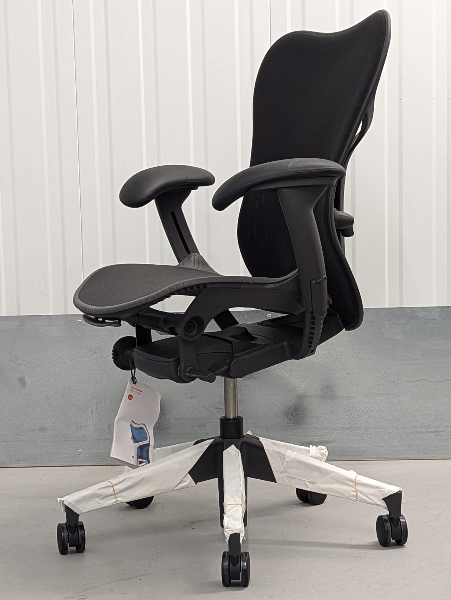 Herman Miller Mirra 2 Fully Loaded Office Chair with Butterfly Back Support - Graphite/Black BRAND NEW