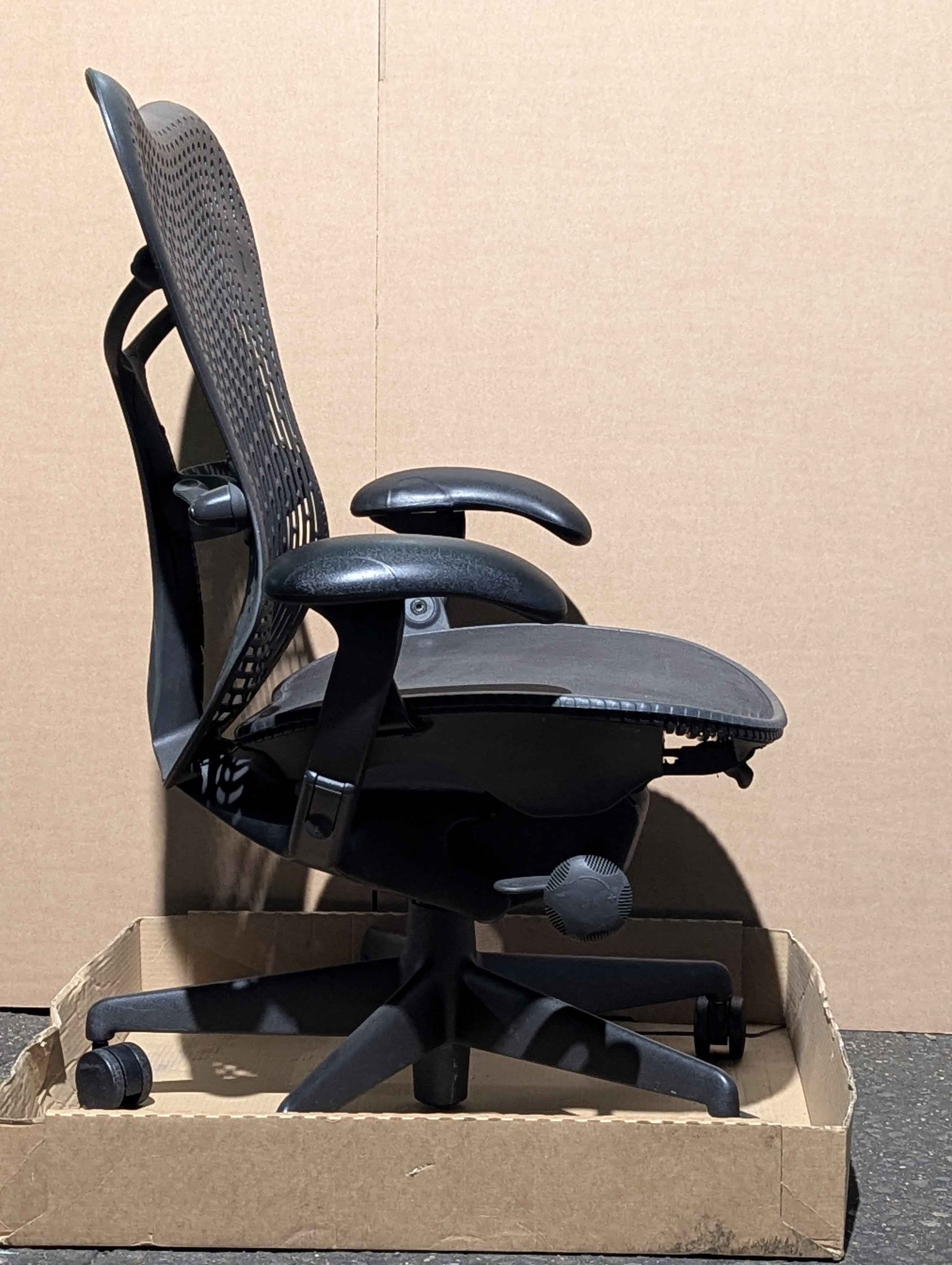 Herman Miller Mirra Fully Loaded Office Chair with Lumbar Support Graphite/Black