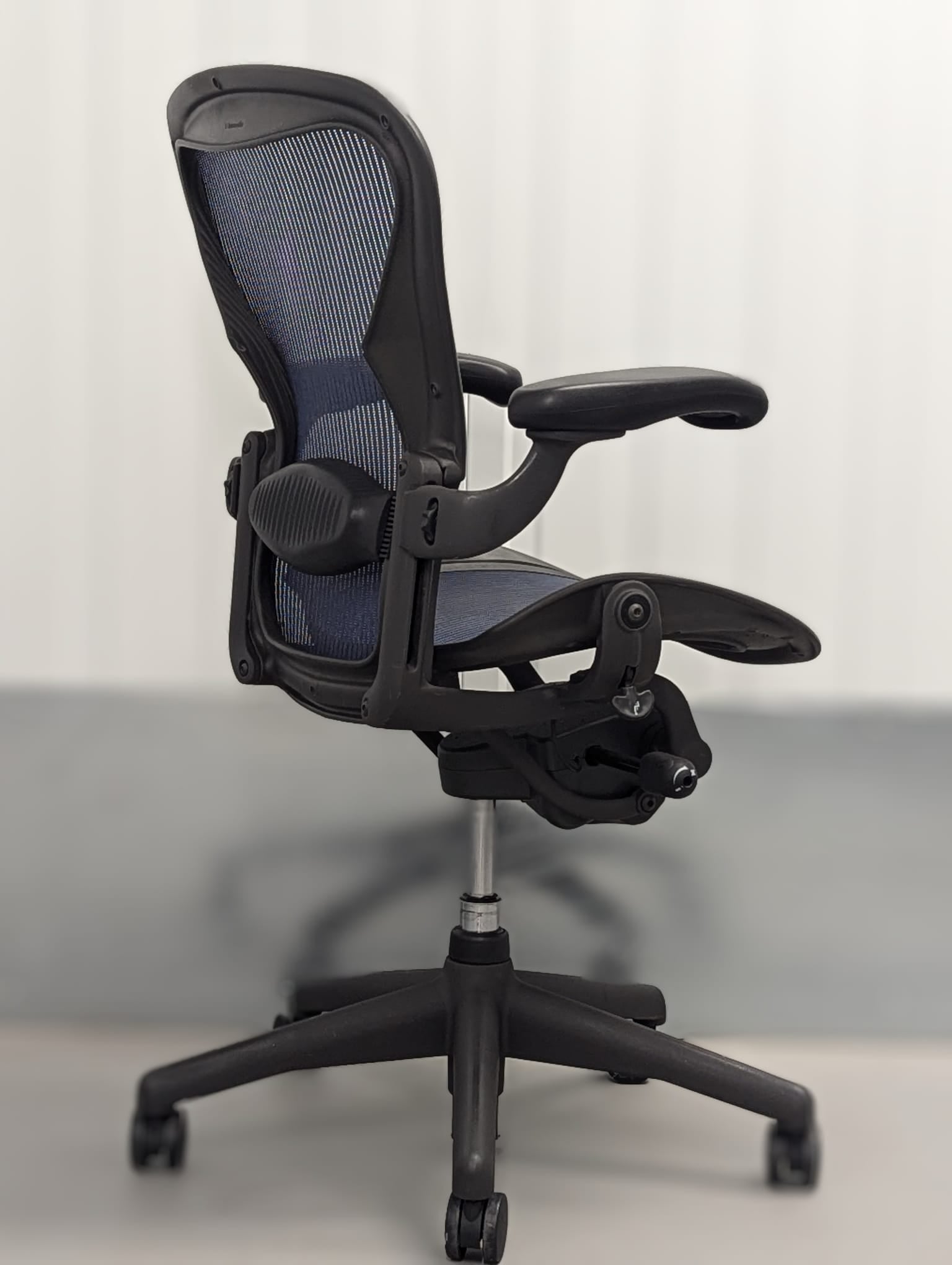 Herman Miller Aeron Lumbar Office Chair Blue - Size B - FULLY LOADED